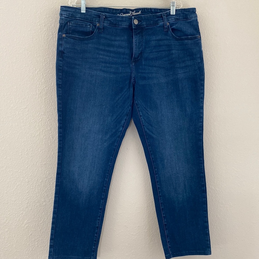 Universal Thread Women's Plus Size Skinny Entubado Jeans Size 20W